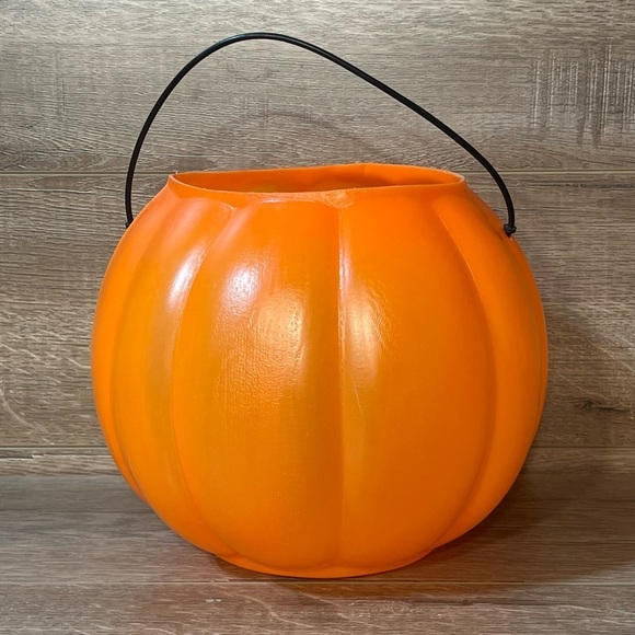 Vintage Halloween Blow Mold General Foam Pumpkin Jack O Lantern Candy Bucket - Picture 3 of 10